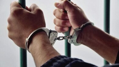 اعتداء بـ"كاتر" بين طالبين بعد الامتحان بالمحلة