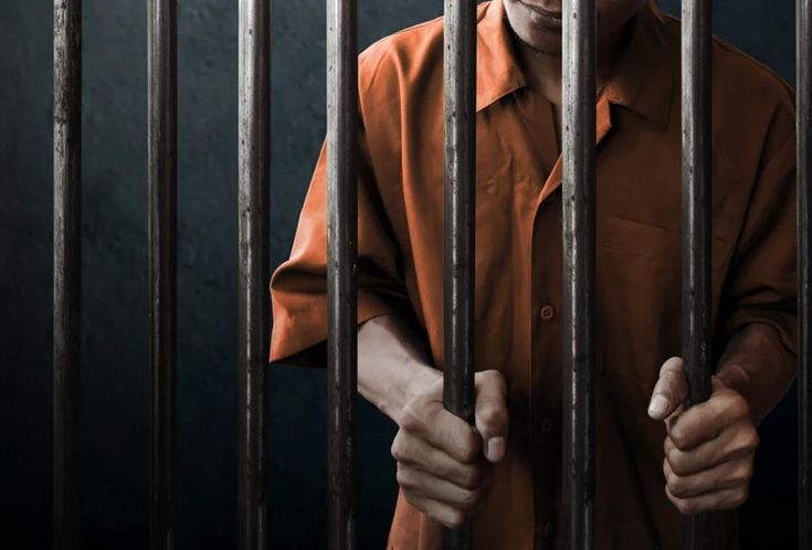 مؤبد لـ3 شباب بتهمة قتل وشروع قتل بقنا