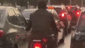 الأمن يفحص فيديو تعدي سائق موتوسيكل بالقاهرة