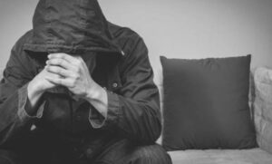 ليلة الفاجعة مأساة أب يفقد أبناءه الثلاثة في دار السلام