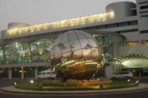 حريق محدود بمطار القاهرة دون تأثير على التشغيل